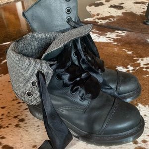 Dr Marten leather combat boot